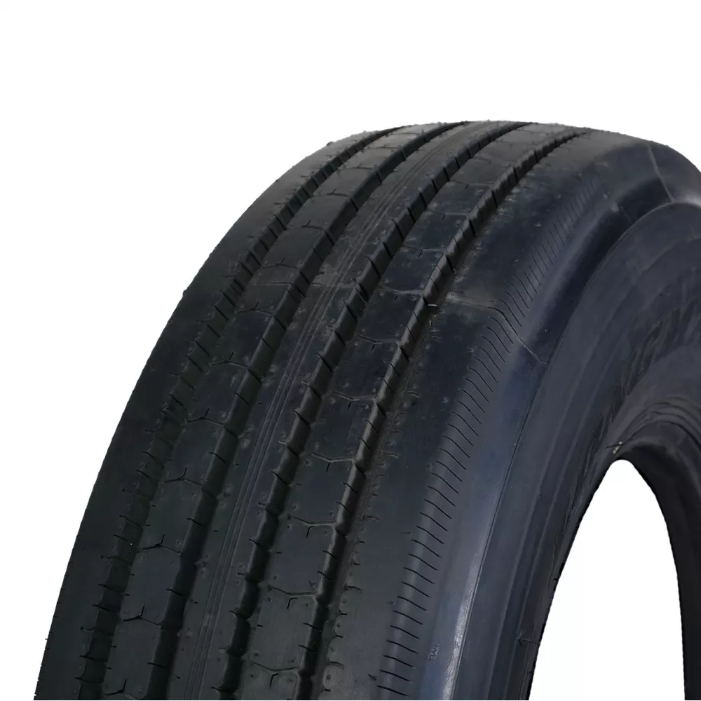 Грузовая шина 295/80 R22,5 Long March LM-216 18PR в Упорове