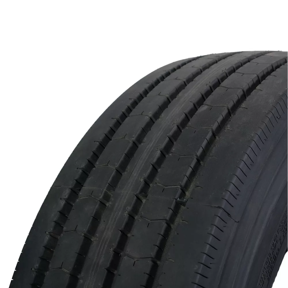 Грузовая шина 285/70 R19,5 Long March LM-216 18PR в Упорове