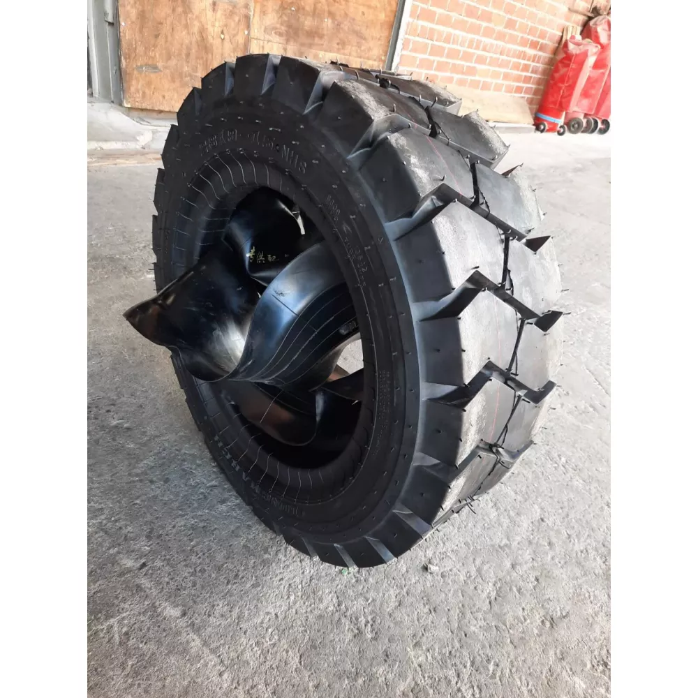 Спецшина 28х9-15 Long march S-606 16 PLY в Упорове