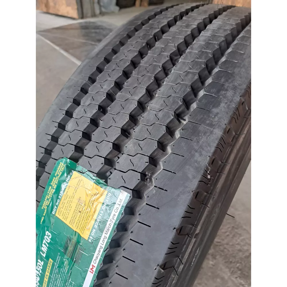 Грузовая шина 315/70 R22,5 Long March LM-703 18PR в Упорове